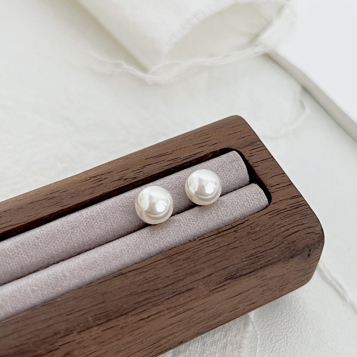 [Revel Jewelry]Delicate Pearl Earrings