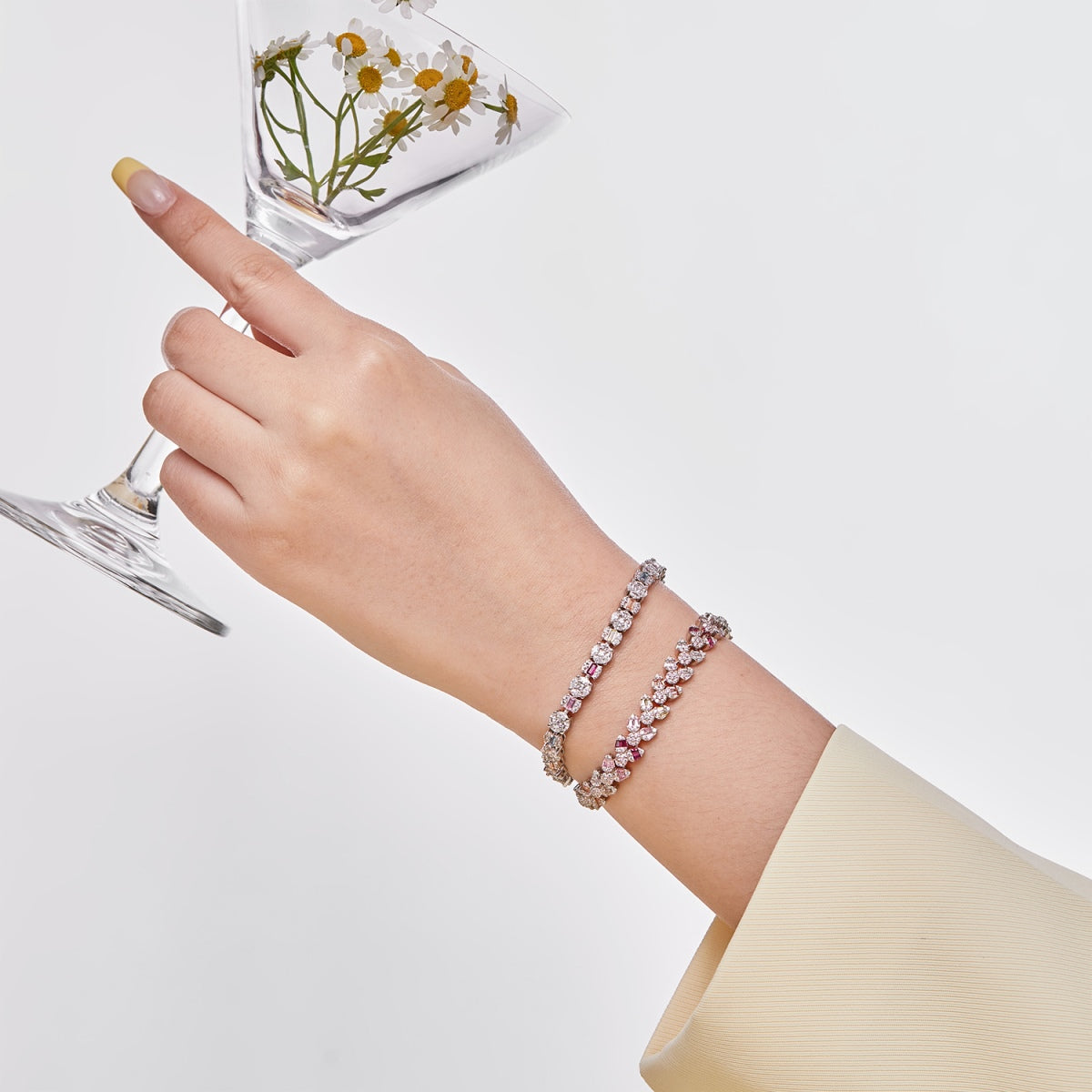 [Revel Jewelry]光り輝くラディアント・マルチカット デイリーブレスレット