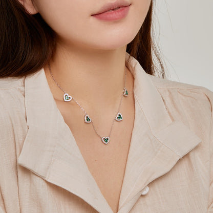 [Revel Jewelry]Funkelnde Fünf-Herzen-Halskette
