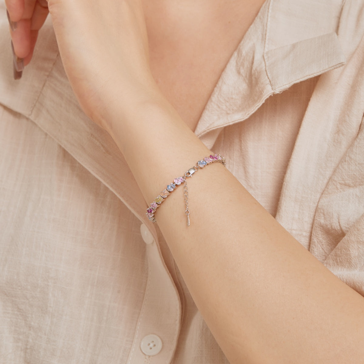 [Revel Jewelry]華やかなカラフルな花モチーフのパーティブレスレット