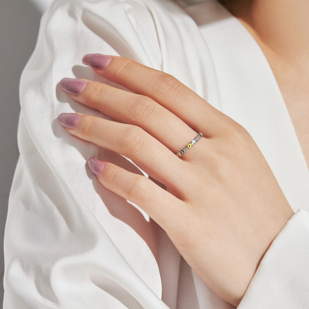 [Revel Jewelry]Sparkling Vibrant Round Shape Daily Ring