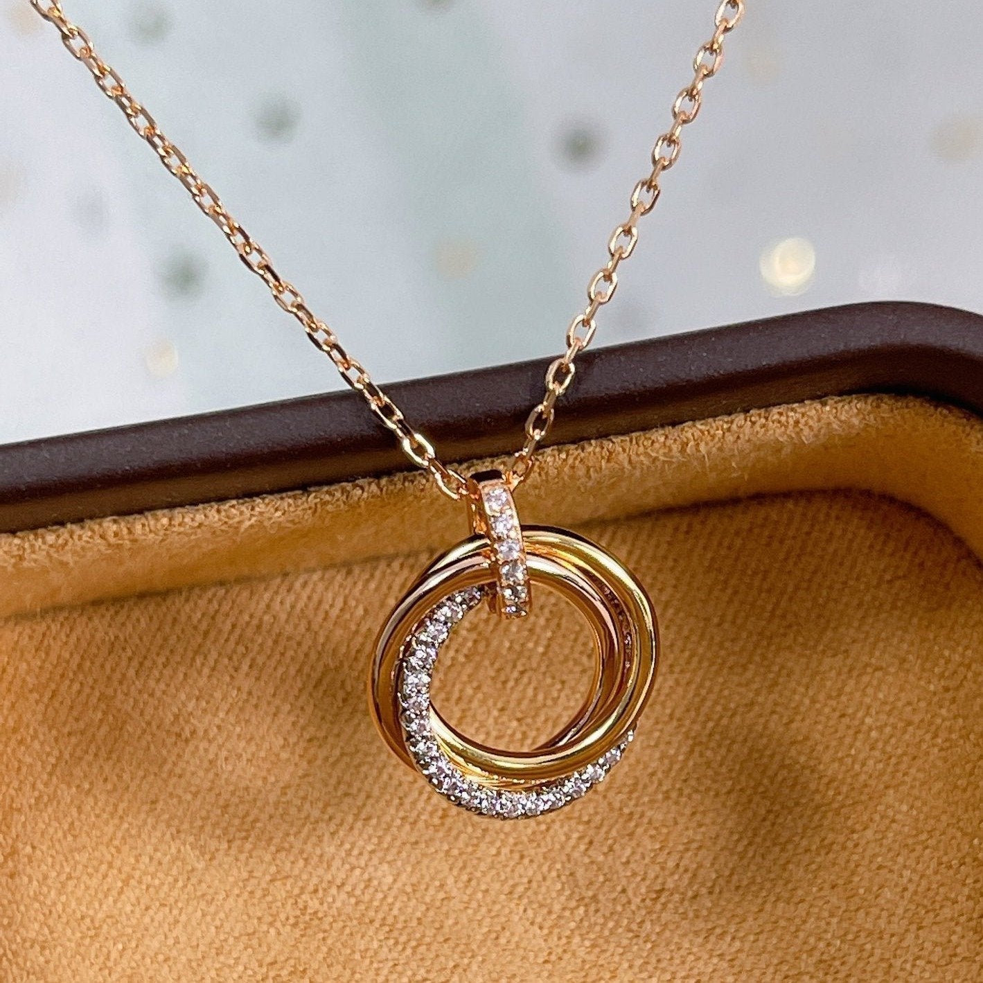 [Revel Jewelry]TRINITY NECKLACE SILVER GOLD PINK GOLD DIAMONDS