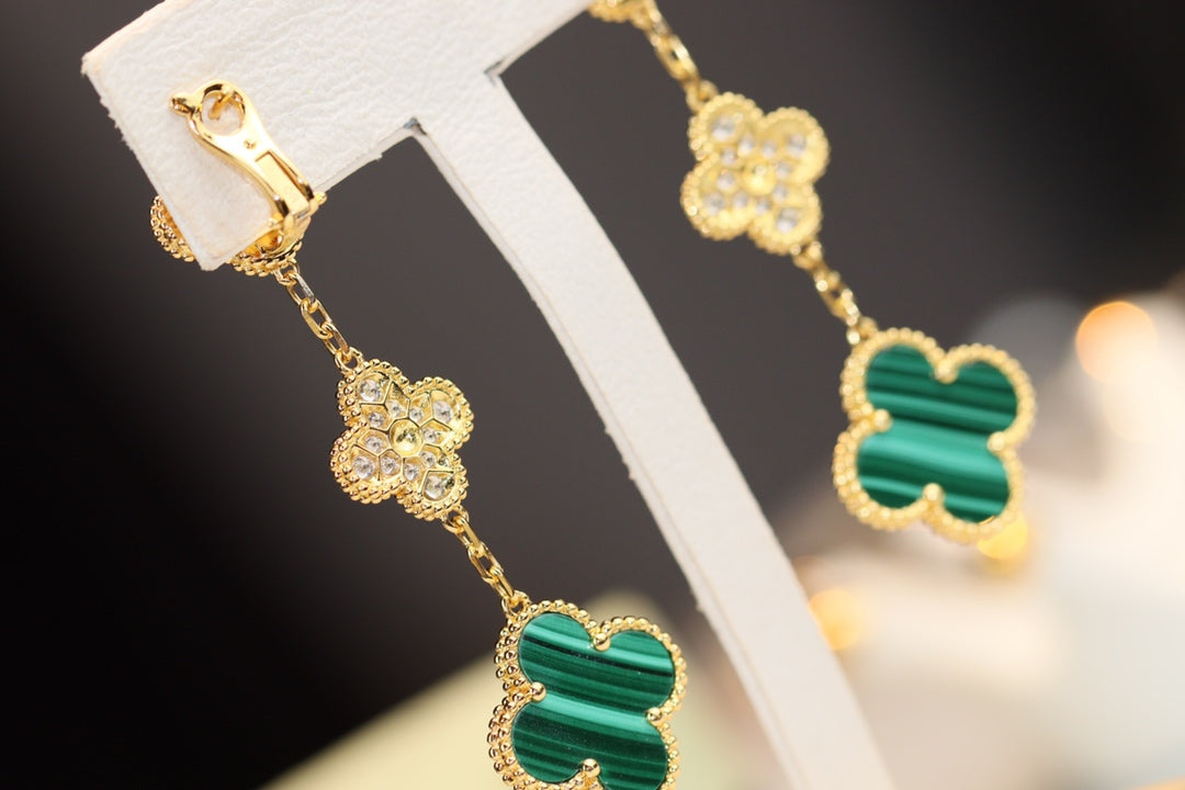 [Revel Jewelry]クローバー イヤリング ゴールド マラカイト ダイヤモンド 3モチーフ
