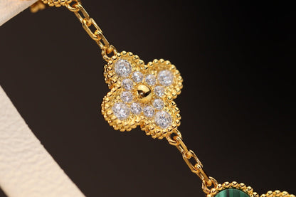 [Revel Jewelry]クローバー イヤリング ゴールド マラカイト ダイヤモンド 3モチーフ
