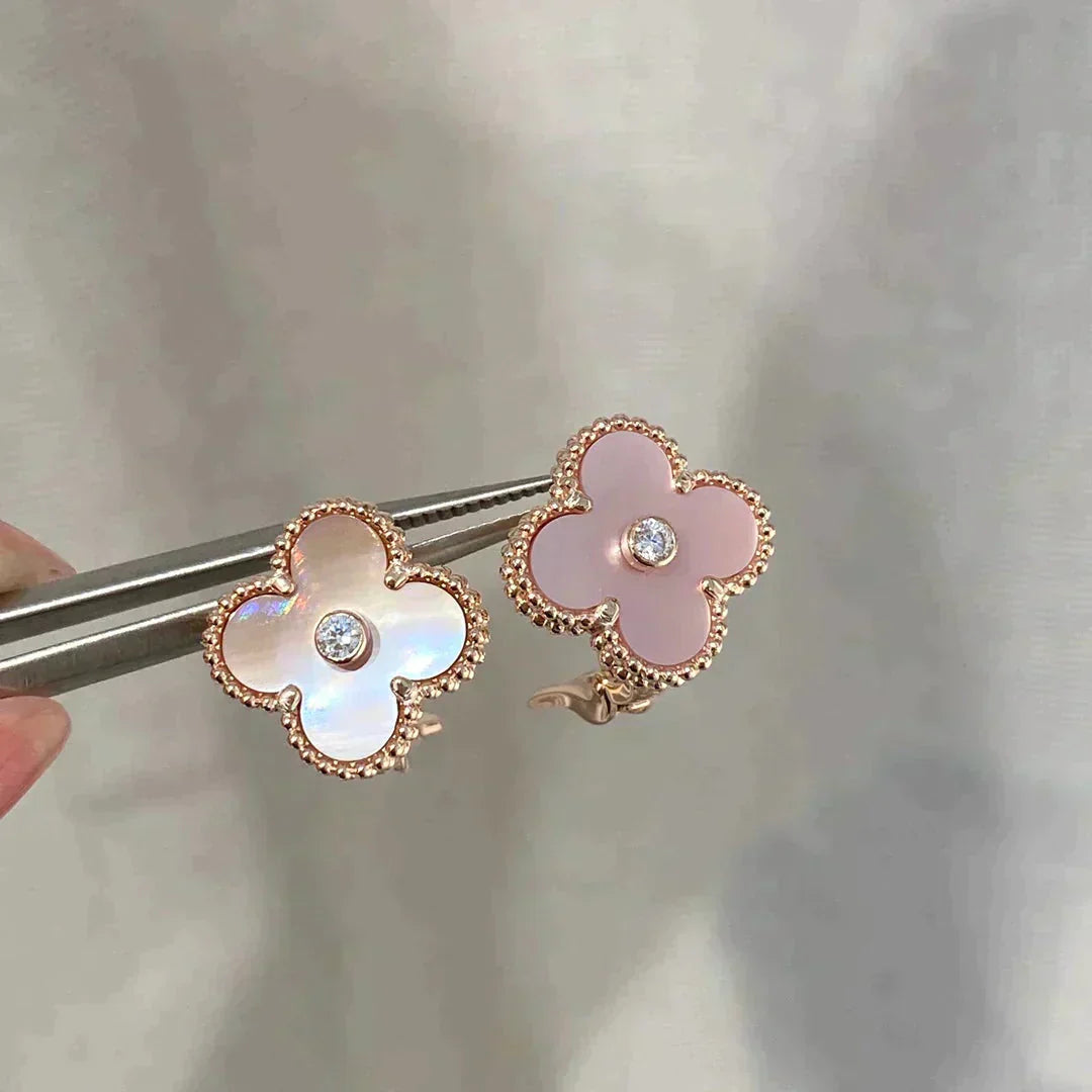 [Revel Jewelry]CLOVER MEDIUM 1 MOTIFS  PINK MOP DIAMOND EARRINGS