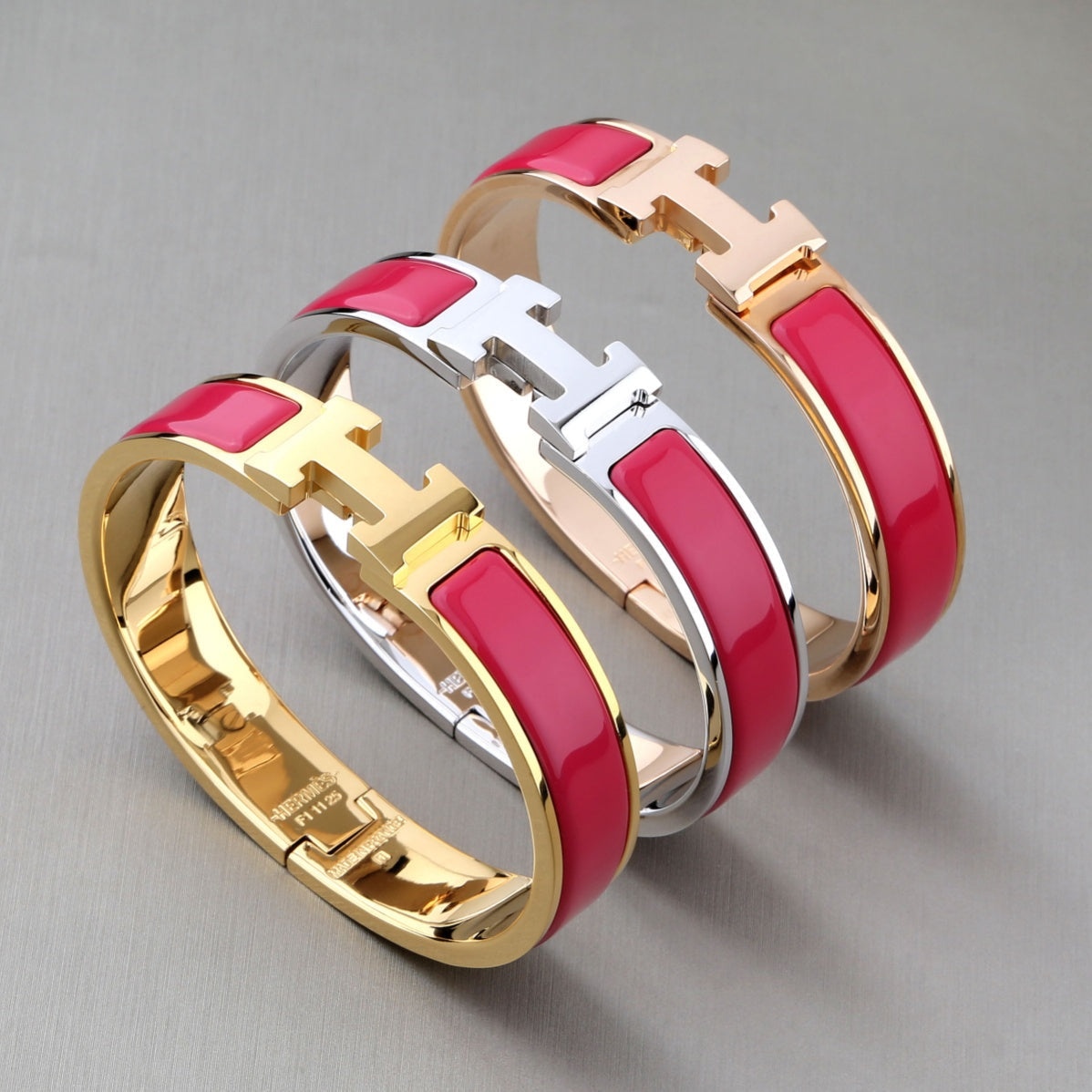 [Revel Jewelry]H RED BRACELET