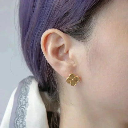 [Revel Jewelry]クローバー ミディアム 1モチーフ レーザー ピアス