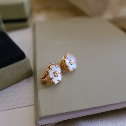 [Revel Jewelry]LUCKY PINK GOLD WHITE MOP EARRINGS