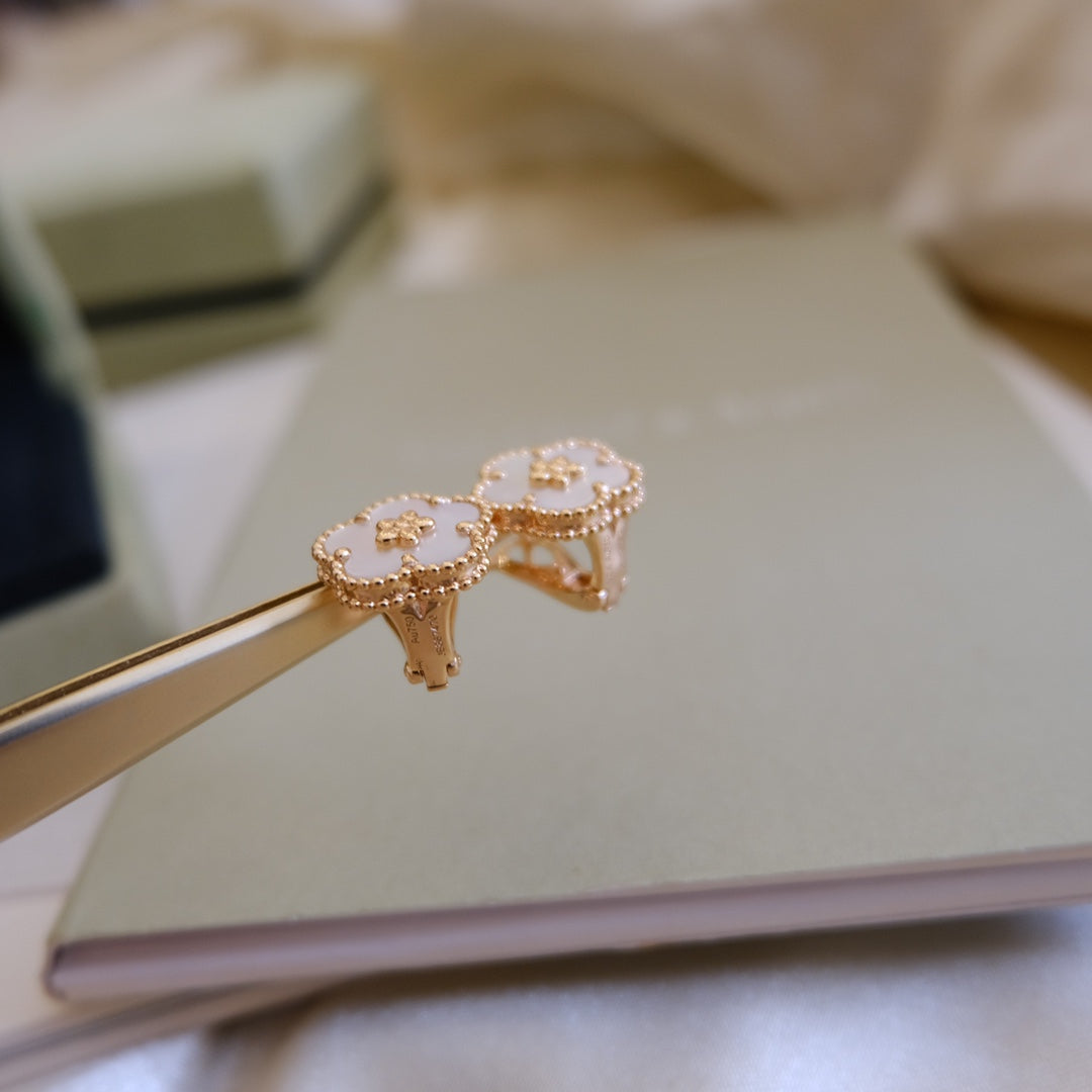 [Revel Jewelry]LUCKY PINK GOLD WHITE MOP EARRINGS