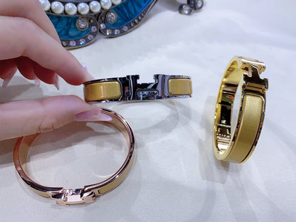 [Revel Jewelry]H CHAMPAGNE BRACELET