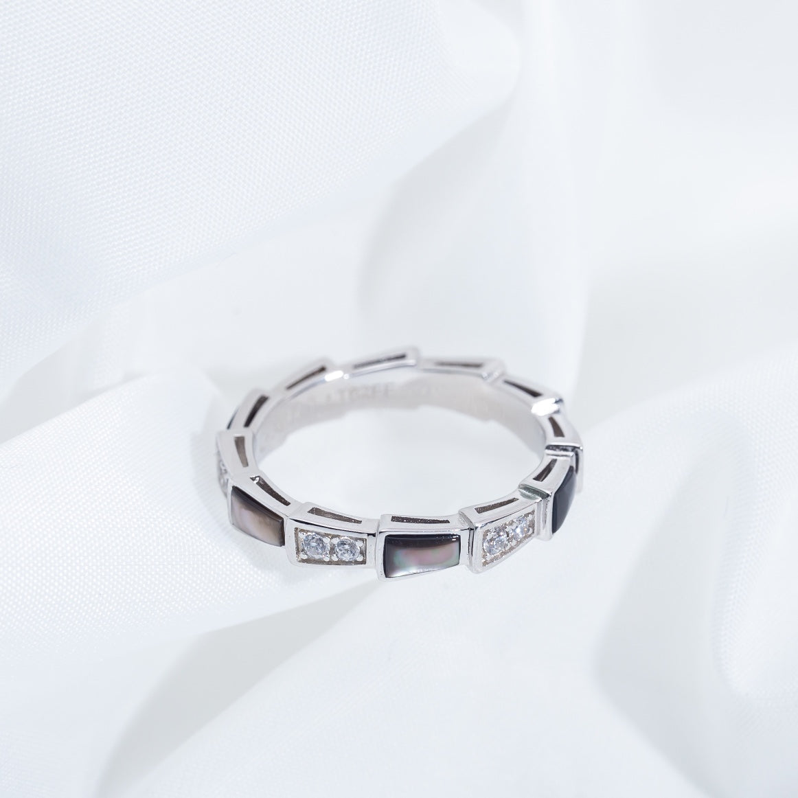[Revel]SERPENTI RING SILVER  DIAMOND BLACK MOP 3MM