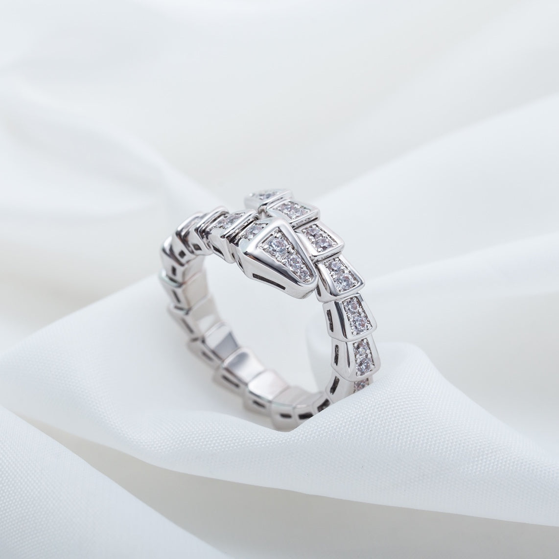 [Revel]SERPENTI-RING SILBER DIAMANT PAVE 4MM