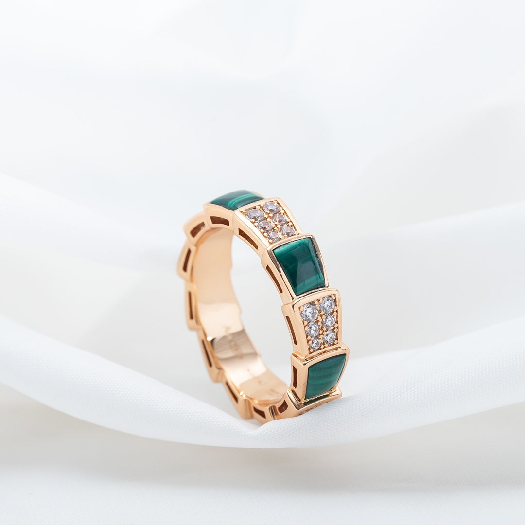 [Revel]SERPENTI RING PINK GOLD MALACHITE DIAMOND PAVED 4MM