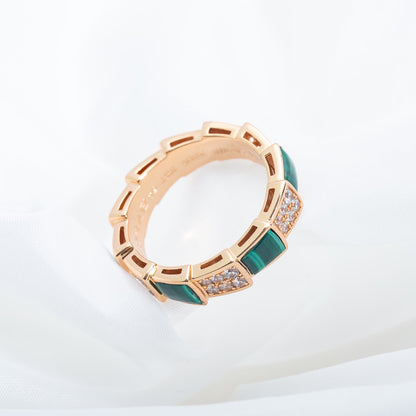 [Revel]SERPENTI RING PINK GOLD MALACHITE DIAMOND PAVED 4MM