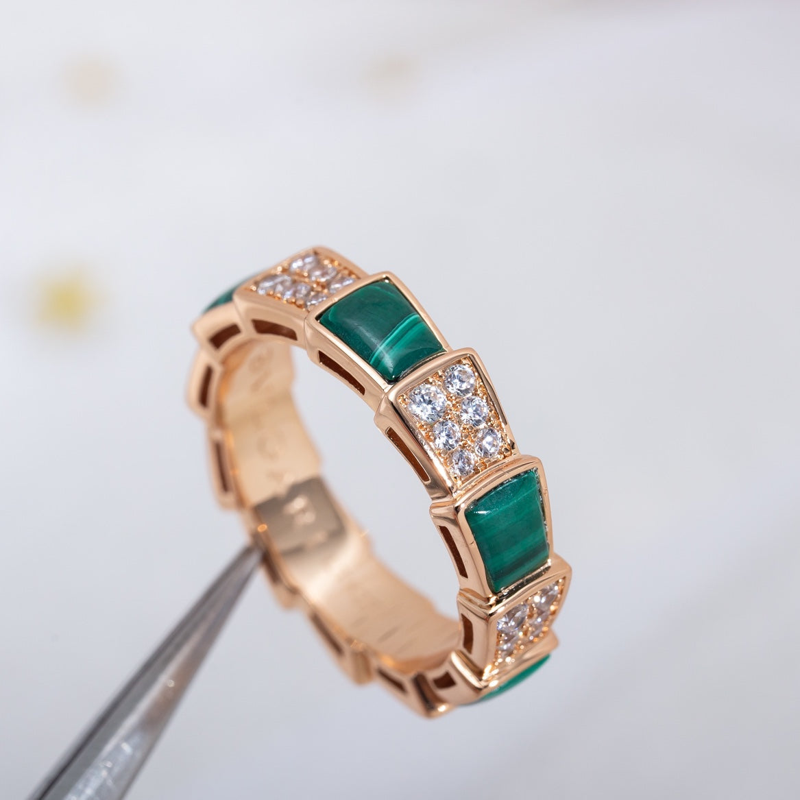 [Revel]SERPENTI RING PINK GOLD MALACHITE DIAMOND PAVED 4MM