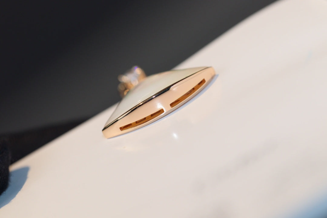 [Revel]ドリームネックレス ホワイトMOP ピンクゴールド 1ダイヤモンド