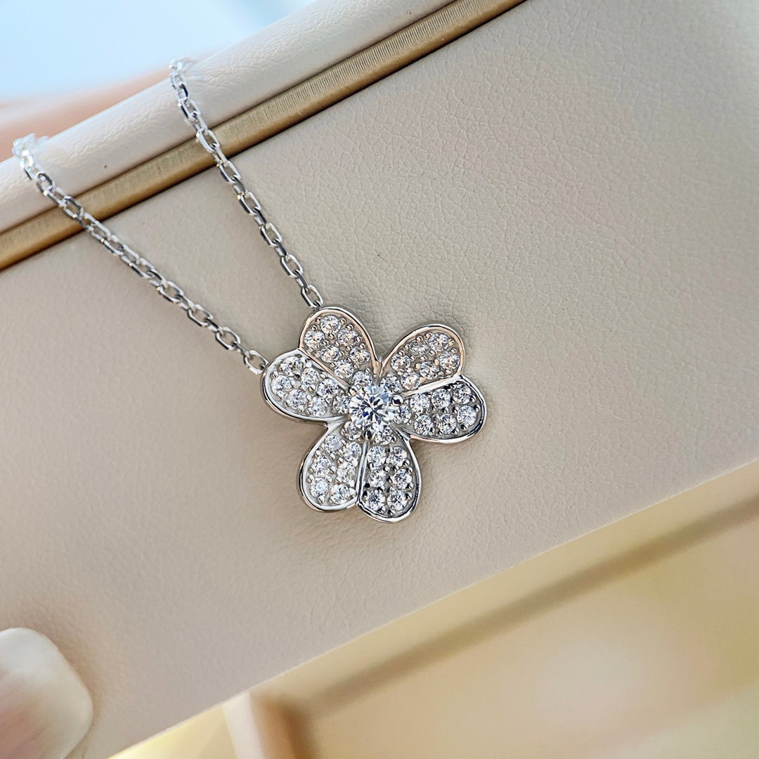 [Revel Jewelry]CLOVER DIAMOND NECKLACE SILVER