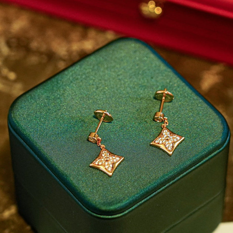[Revel Jewelry]STAR DIAMONDS EARRINGS GOLD