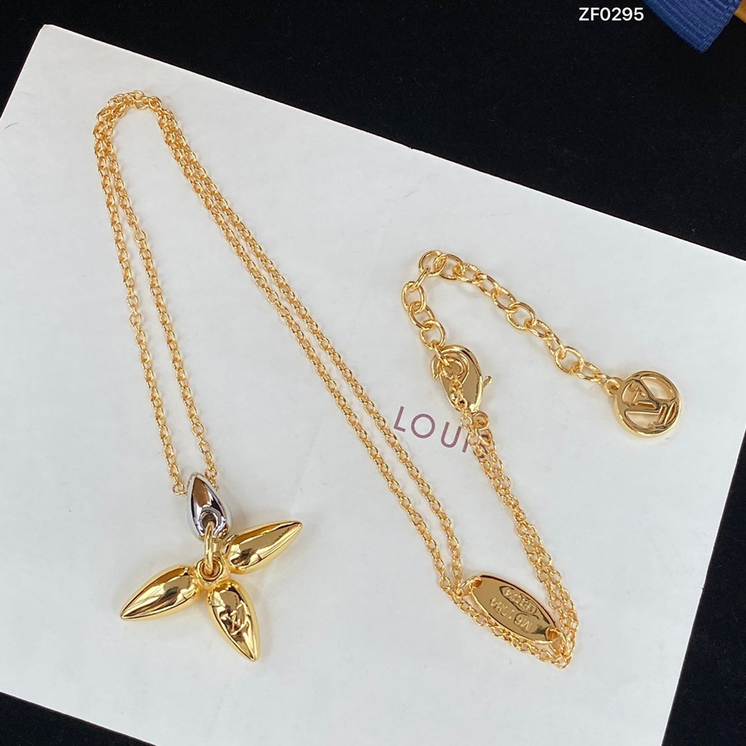 [Revel Jewelry]LOUISETTE PEDANT GOLD NECKLACE