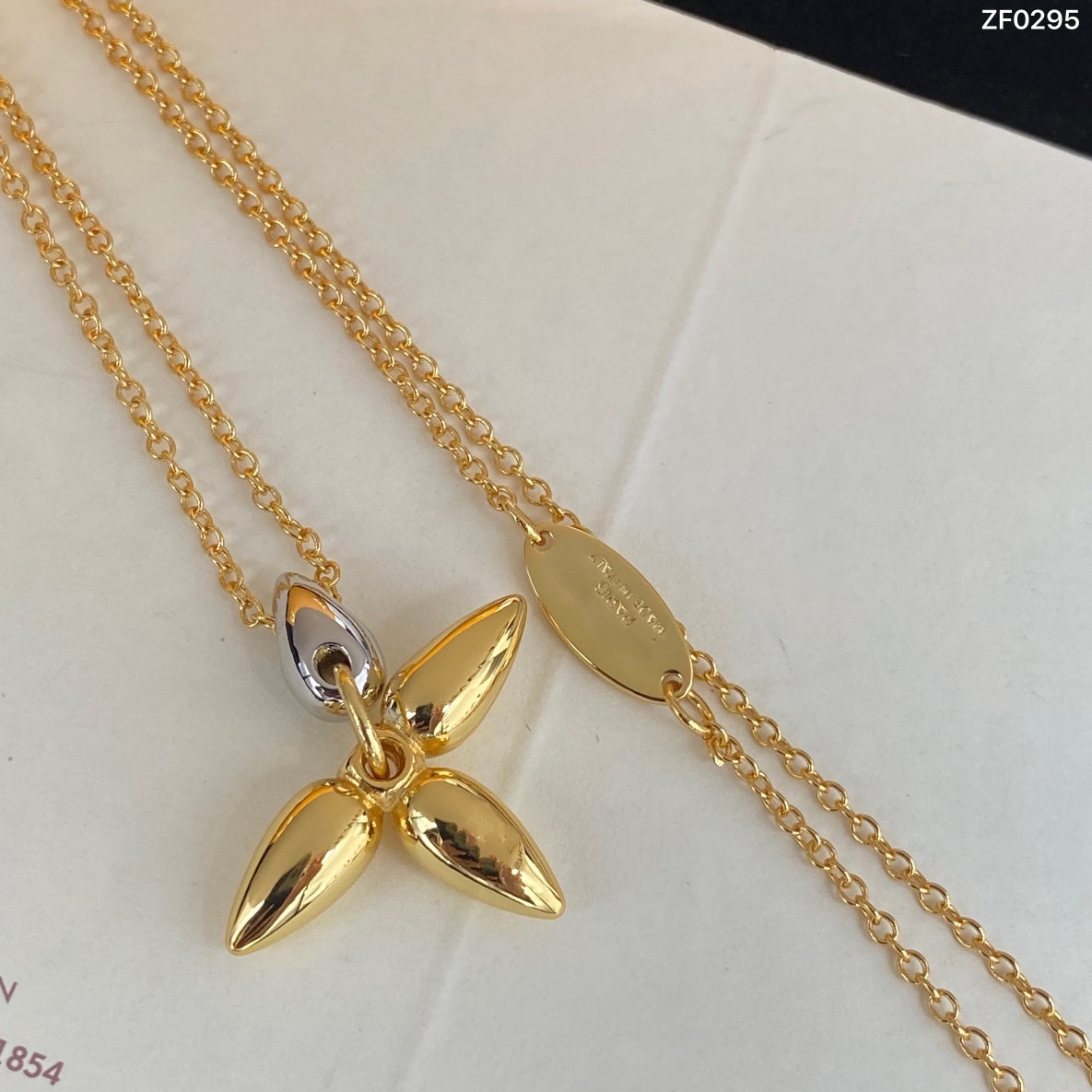 [Revel Jewelry]LOUISETTE PEDANT GOLD NECKLACE