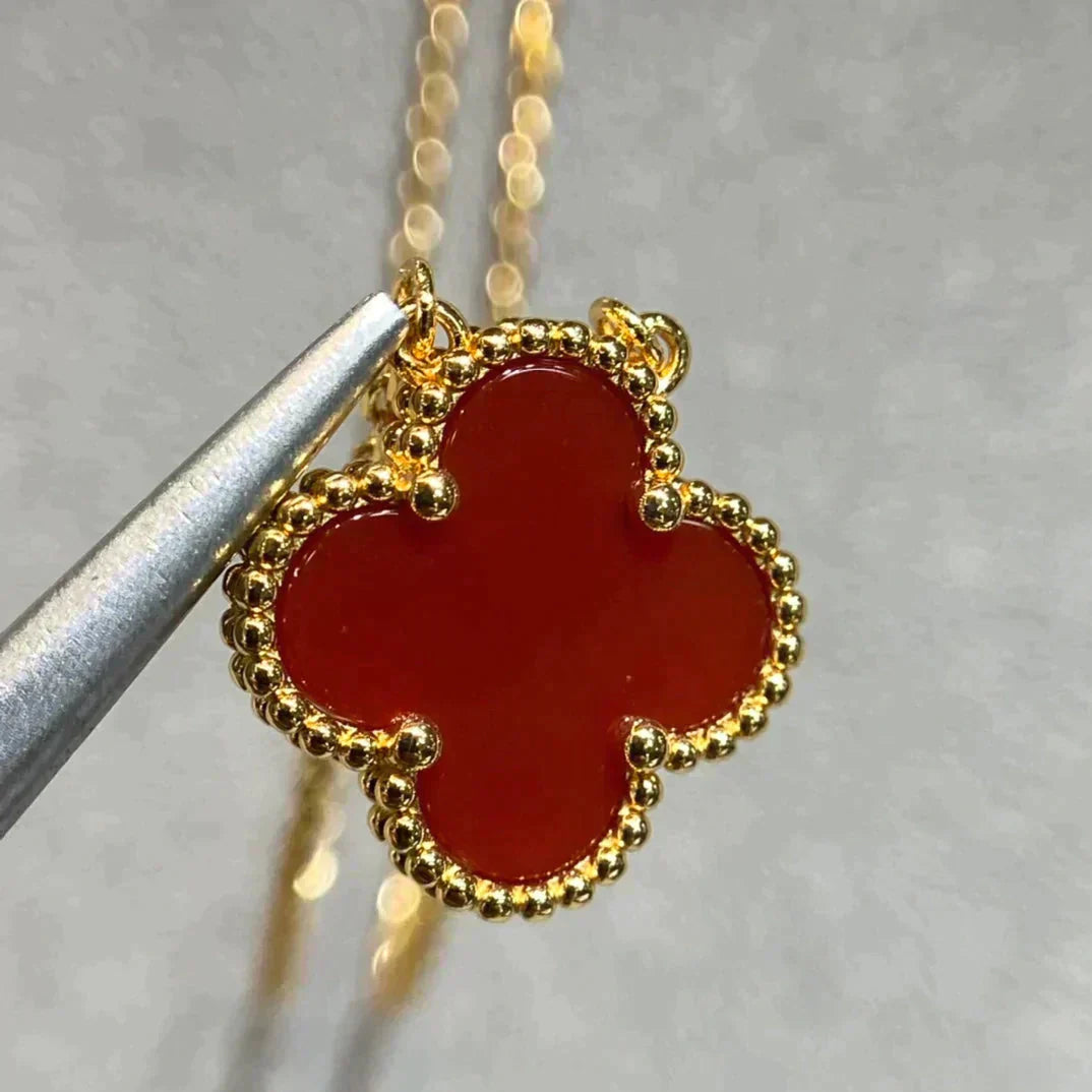 [Revel Jewelry]CLOVER 15MM CARNELIAN SINGLE FLOWER NECKLACE