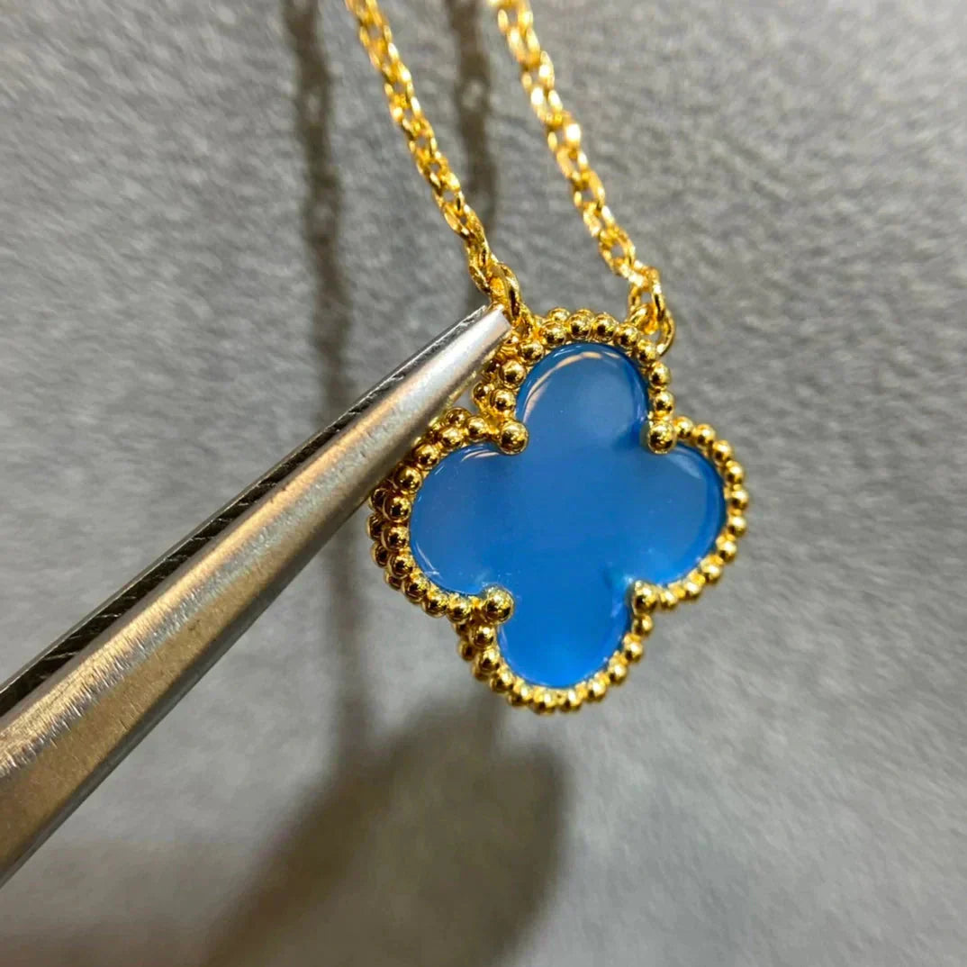 [Revel Jewelry]CLOVER 15MM BLUE AGATE NECKLACE