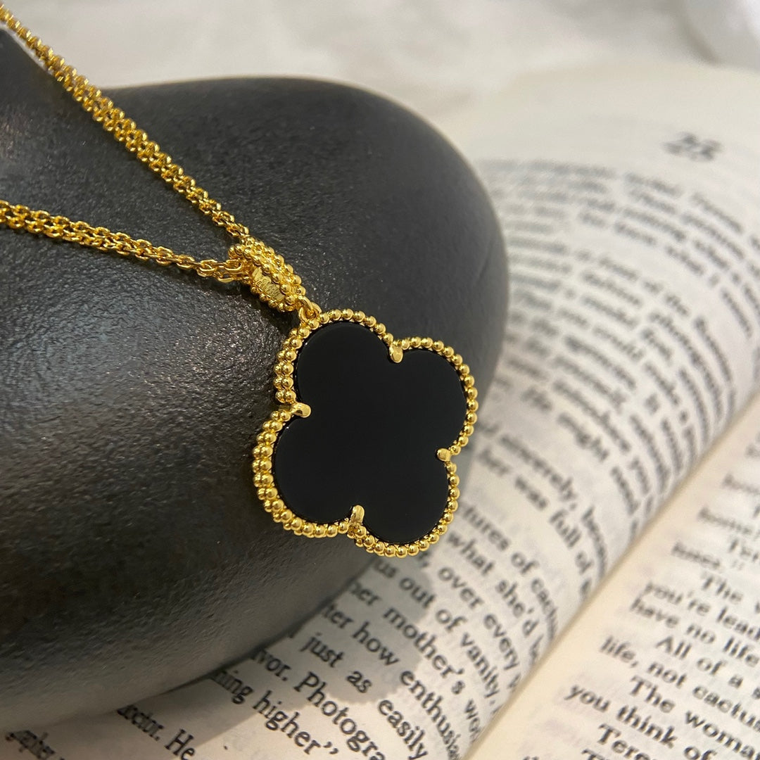 [Revel Jewelry]CLOVER 25MM NECKLACE GOLD ONYX