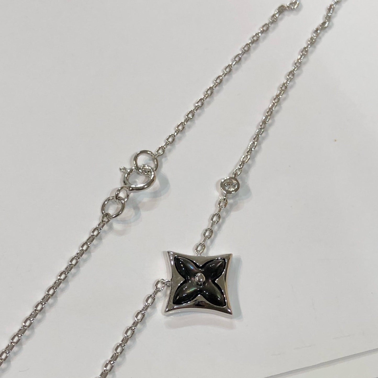[Revel Jewelry]STAR BLACK MOP HALSKETTE