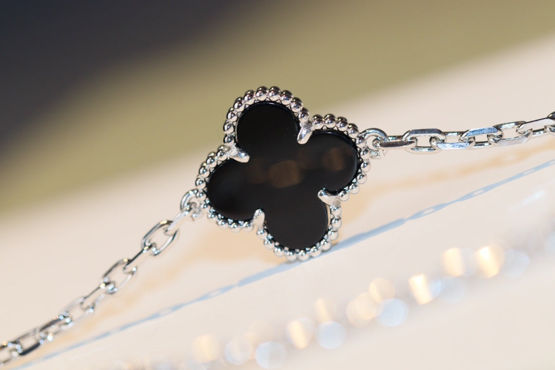 [Revel Jewelry]CLOVER 20 MOTIFS ONYX DIAMOND SILVER