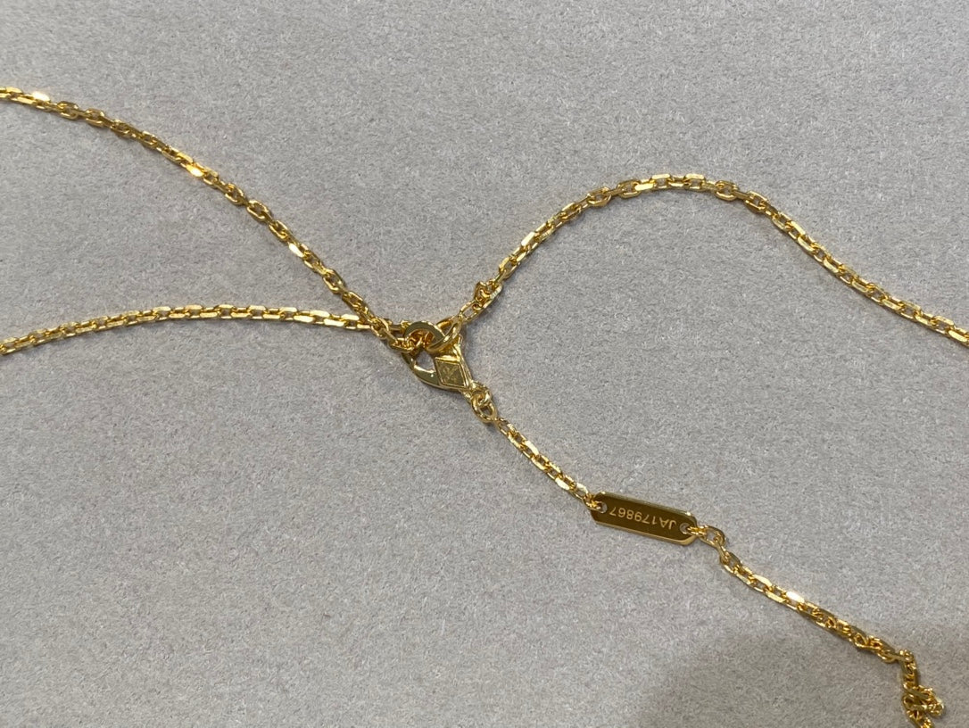 [Revel Jewelry]CLOVER 25MM NECKLACE GOLD CARNELIAN