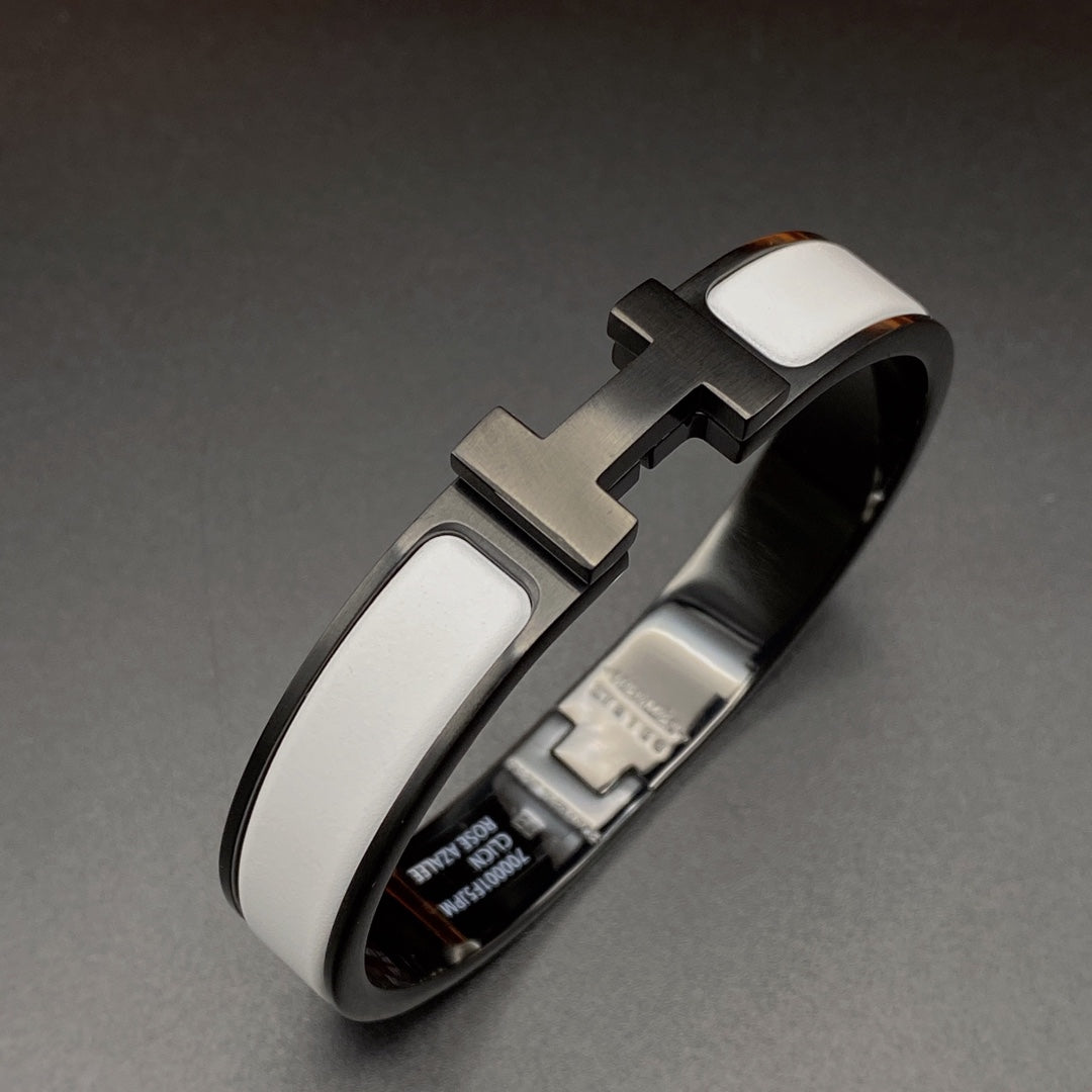 [Revel Jewelry]H BRACELET 12MM BLACK WHITE CERAMIC