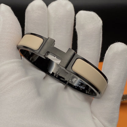 [Revel Jewelry]H BRACELET 12MM BLACK BEIGE CERAMIC