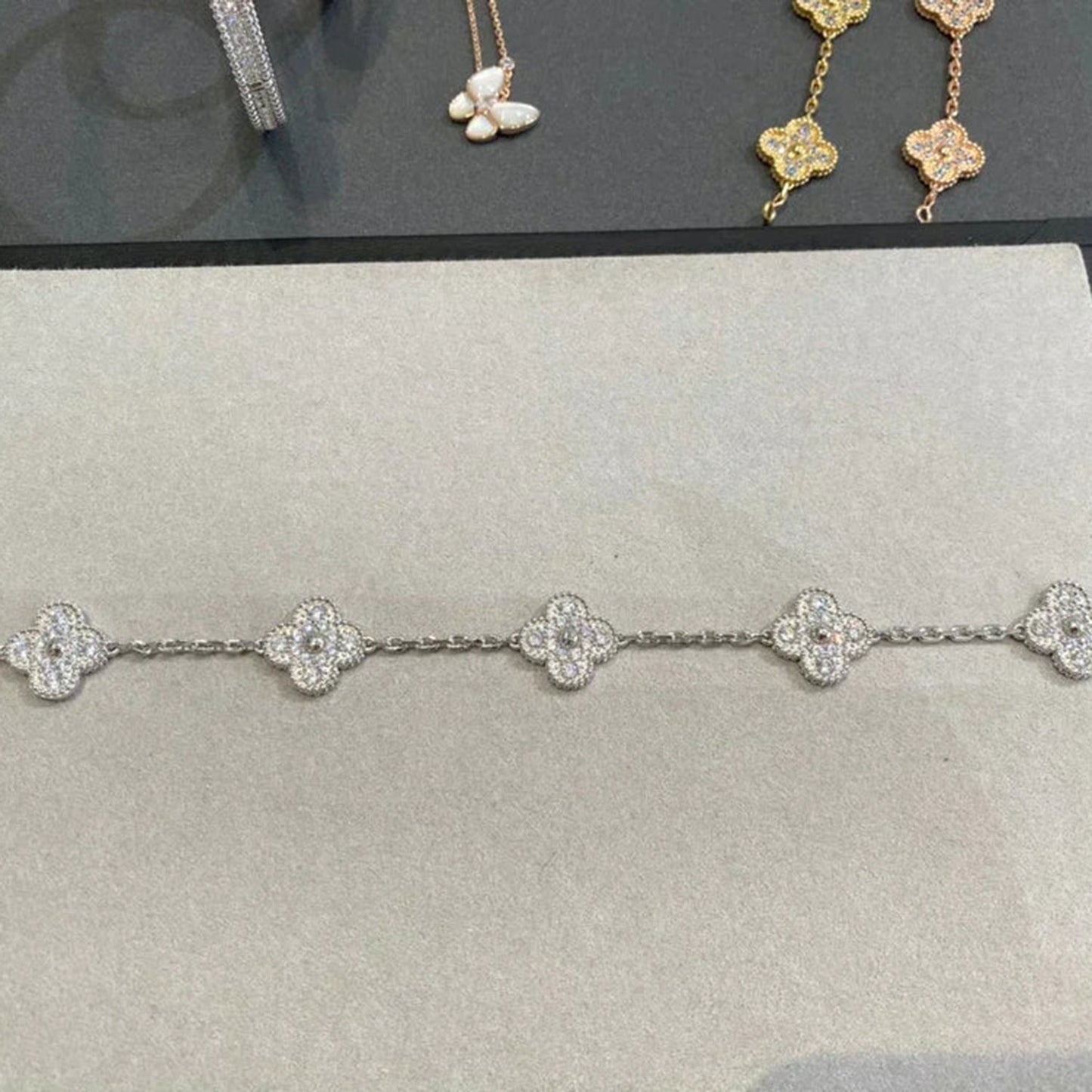 [Revel Jewelry] CLOVER 5 MOTIF FULL DIAMOND BRACELET COLLECTION
