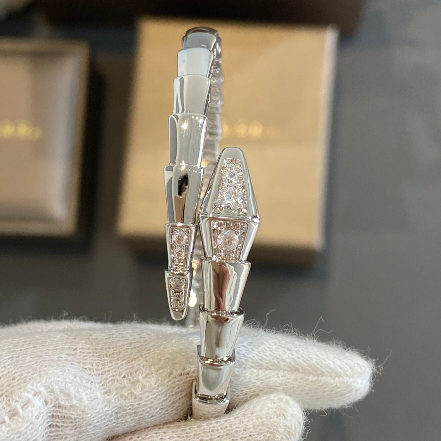 [Revel]SERPENTI BRACELET DIAMONDS SILVER
