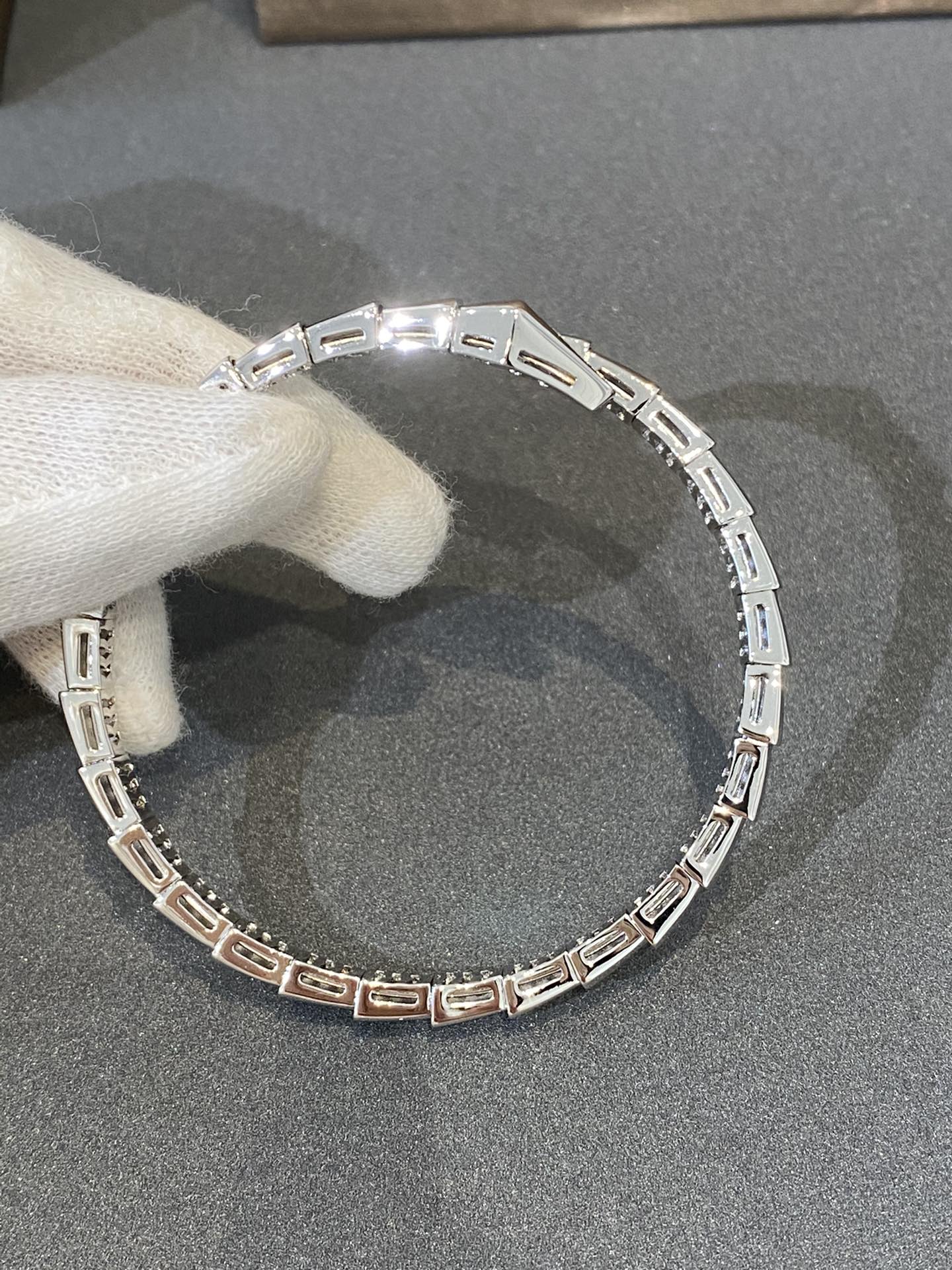 [Revel]SERPENTI BRACELET DIAMONDS SILVER