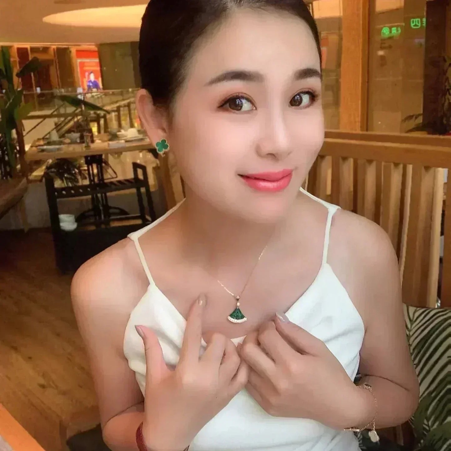 [Revel Jewelry] クローバー ミディアム 1モチーフ マラカイト イヤリング