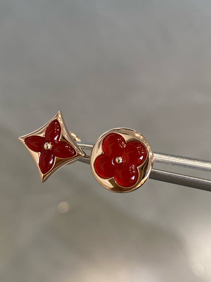 [Revel Jewelry]STAR AND SUN OHRSTECKER AUS ROSÉGOLD MIT CARNELIAN