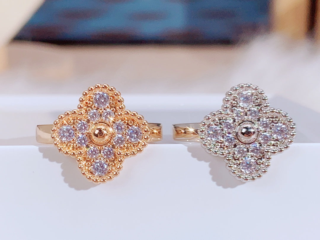 [Revel Jewelry]CLOVER DIAMOND RING