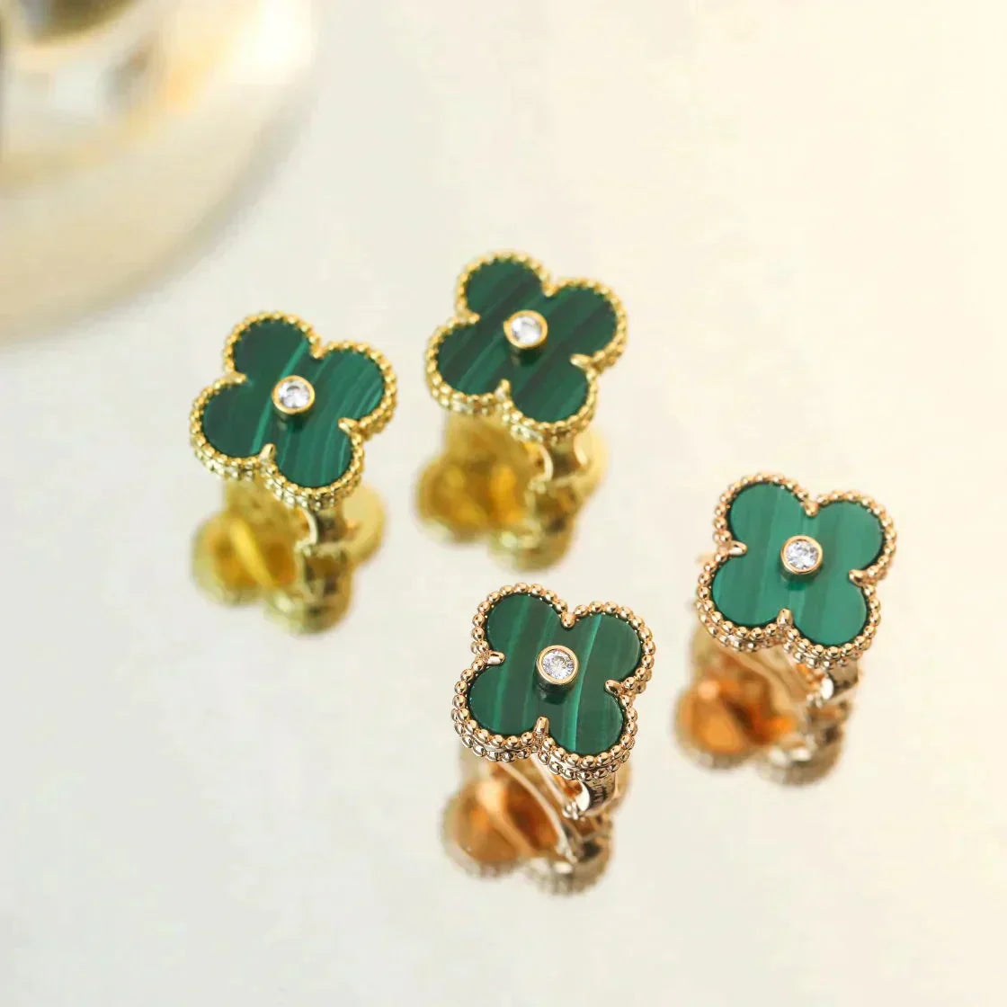 [Revel Jewelry]CLOVER MEDIUM 1 MOTIFS MALACHITE DIAMOND EARRINGS