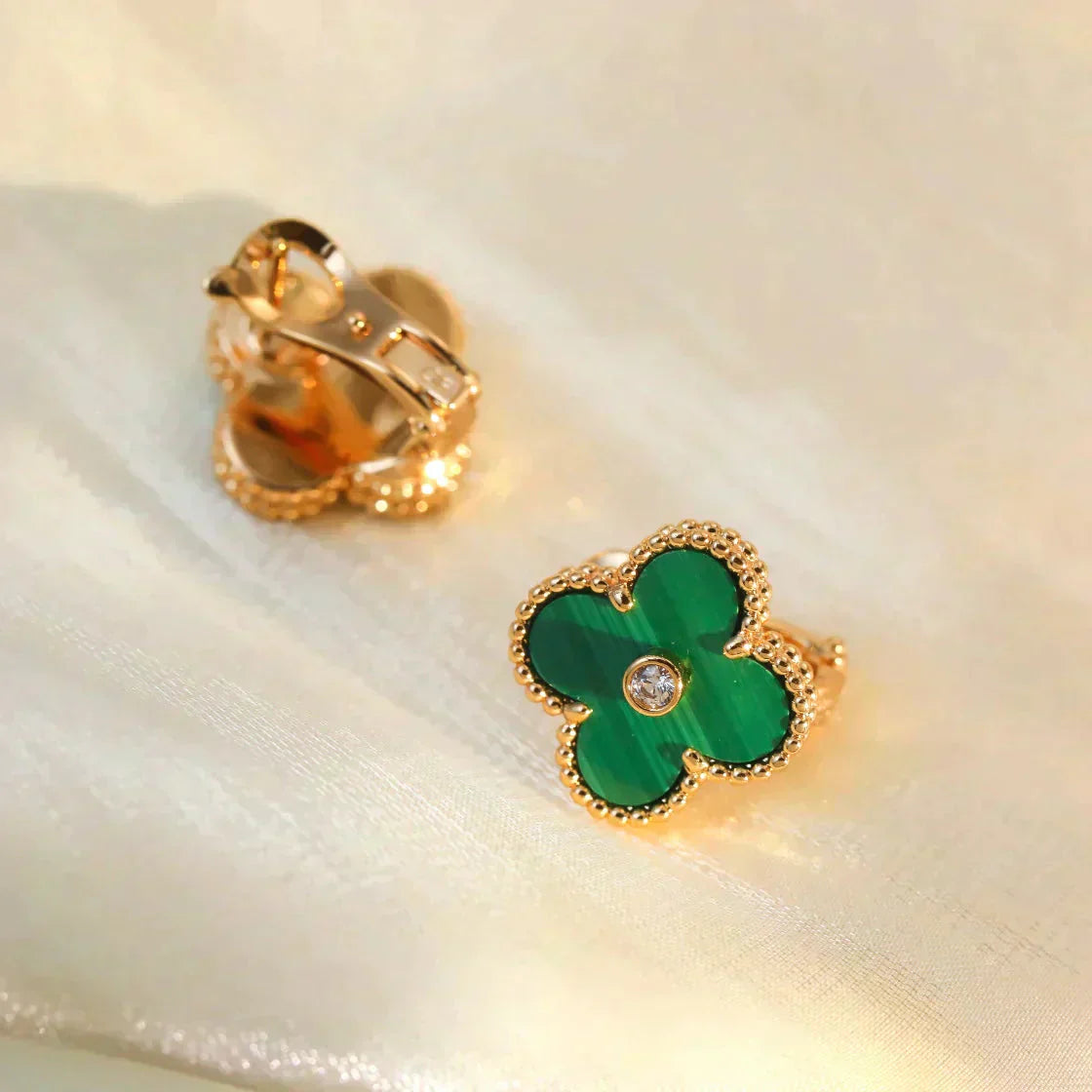 [Revel Jewelry]CLOVER MEDIUM 1 MOTIFS MALACHITE DIAMOND EARRINGS