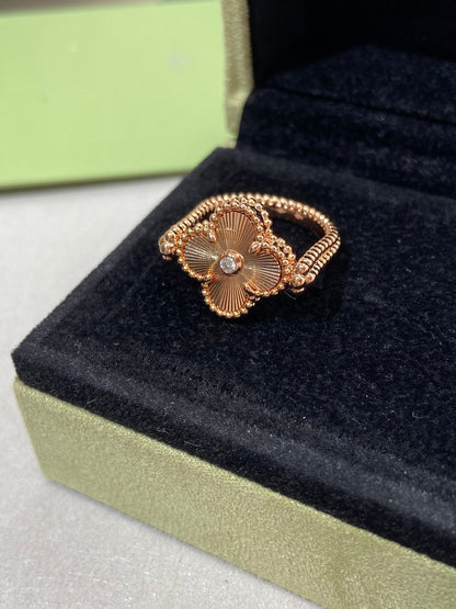 [Revel Jewelry]CLOVER RIVERSIBLE ROSE GOLD RING