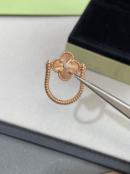 [Revel Jewelry]CLOVER RIVERSIBLE ROSE GOLD RING