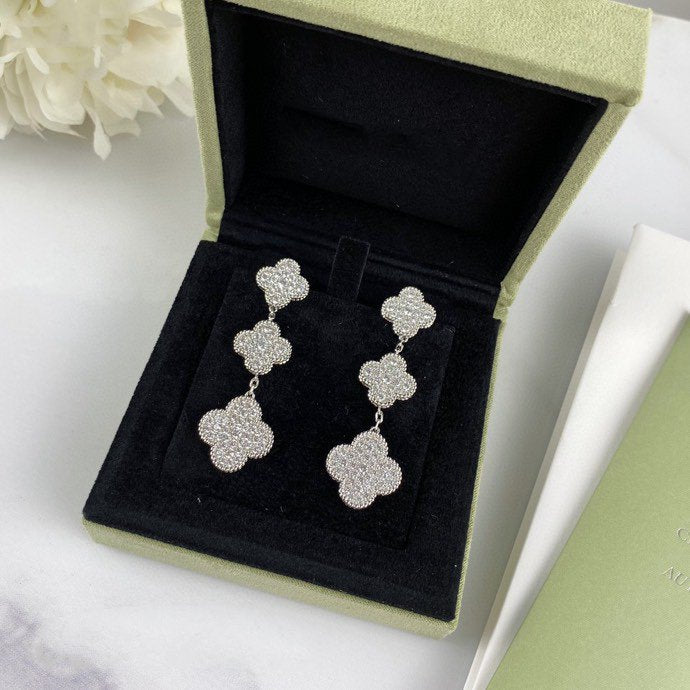 [Revel Jewelry]CLOVER 3 MOTIF DIAMOND SILVER DROP EARRINGS