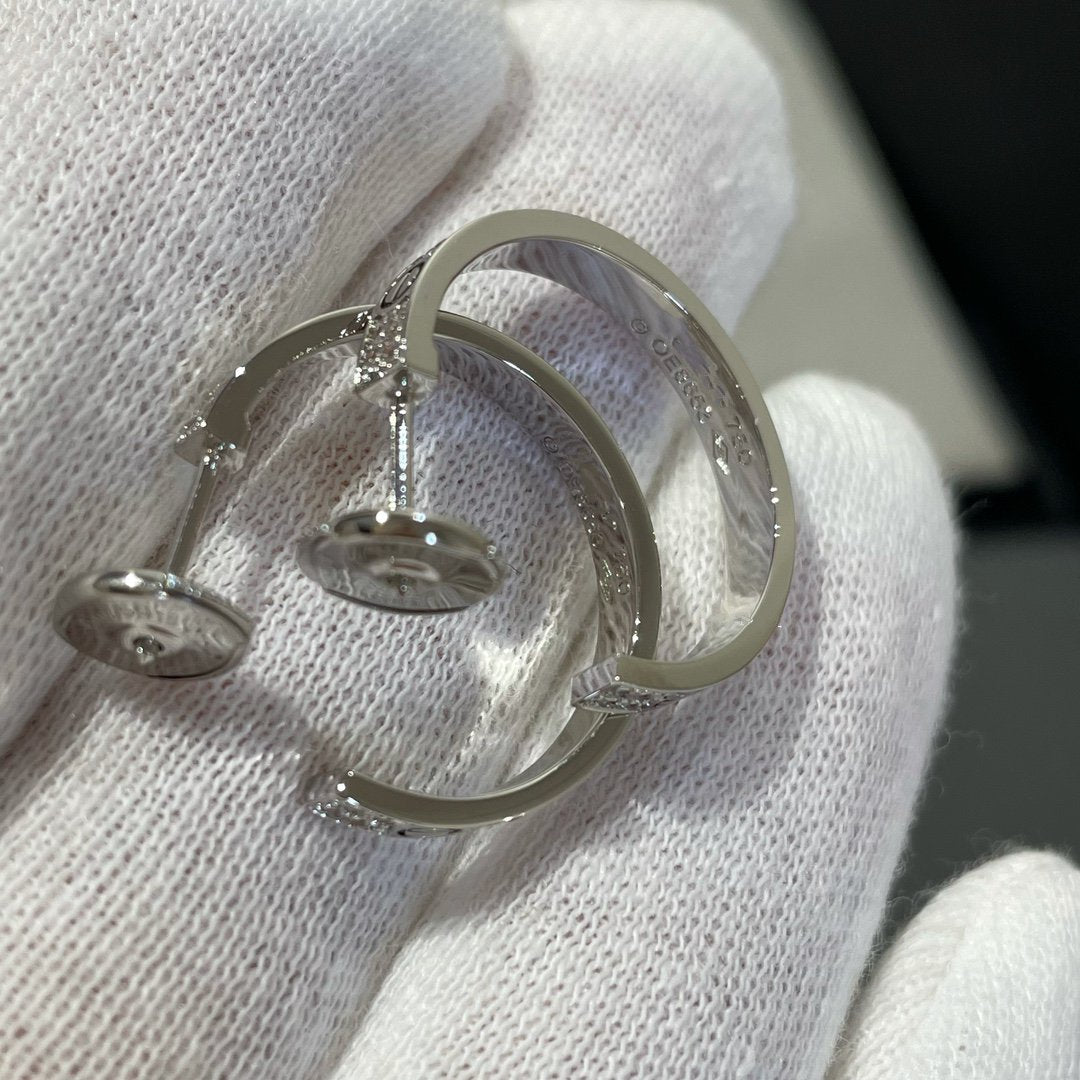 [Revel Jewelry]LOVE DIAMOND SILVER HOOP EARRINGS