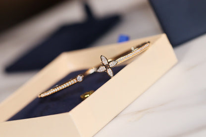 [Revel Jewelry]IDYLLE GOLD OPEN BRACELET DIAMOND PAVED