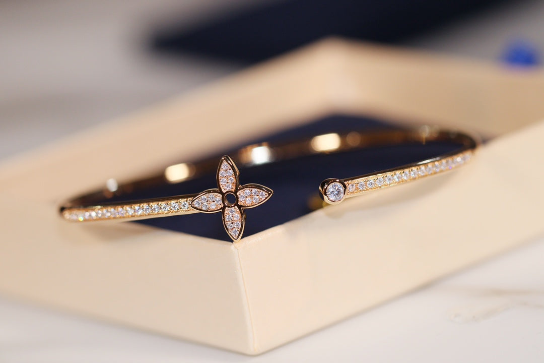 [Revel Jewelry]IDYLLE GOLD OPEN BRACELET DIAMOND PAVED
