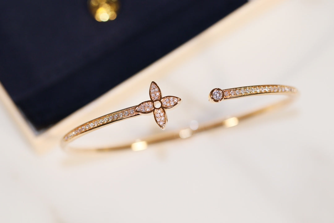 [Revel Jewelry]IDYLLE GOLD OPEN BRACELET DIAMOND PAVED