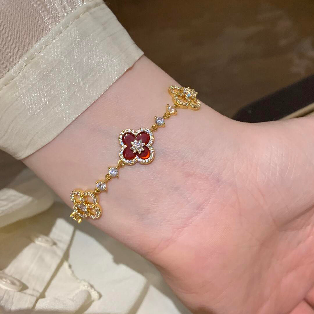 [Revel Jewelry]CLOVER 5 MOTIF PINK BLUE RED WHITE BRACELET