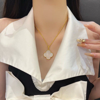 [Revel Jewelry]CLOVER 25MM MOP LARGE PENDANT NECKLACE