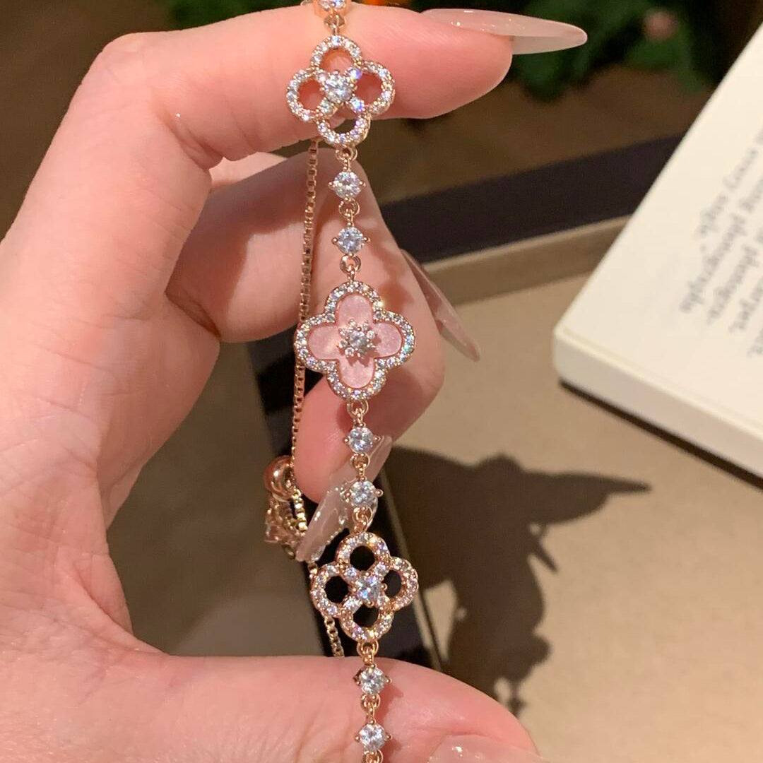 [Revel Jewelry]CLOVER 5 MOTIF PINK BLUE RED WHITE BRACELET